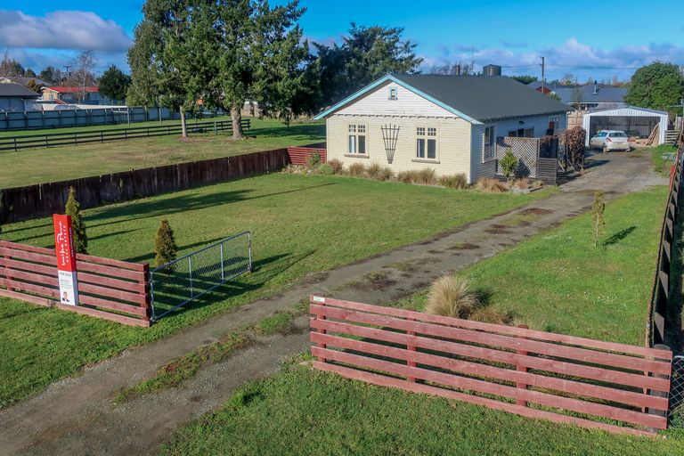 Photo of property in 14 Hobbs Street, Hororata, 7572