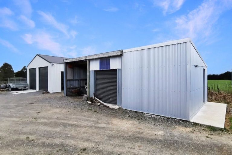 Photo of property in 323 Smith Road, Dannevirke, 4978