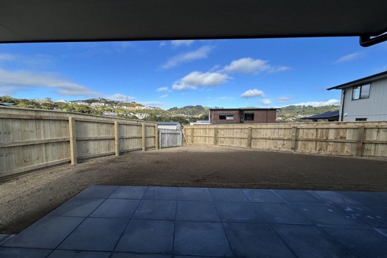Photo of property in 9 Barque Crescent, Whitby, Porirua, 5024