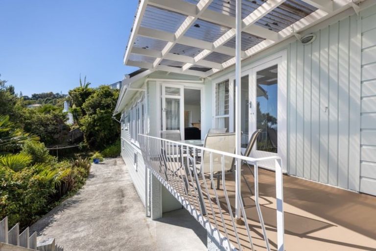 Photo of property in 3 Grenville Terrace, Moana, Nelson, 7011