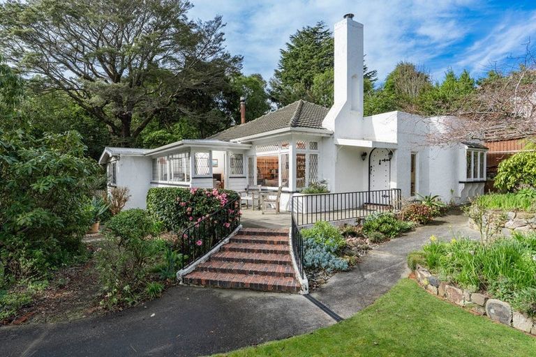 Photo of property in 11 Howard Street, Macandrew Bay, Dunedin, 9014