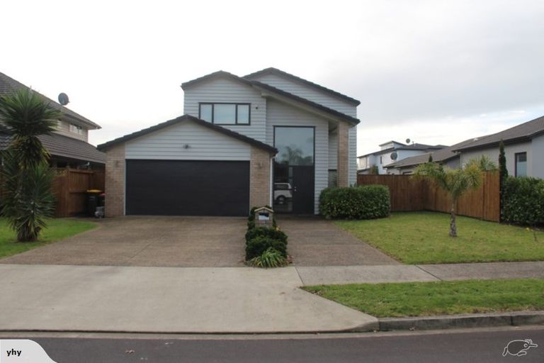 Photo of property in 15 Toscana Drive, Karaka, Papakura, 2113