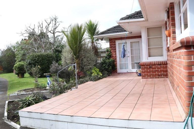 Photo of property in 97 Clevedon Road, Papakura, 2110