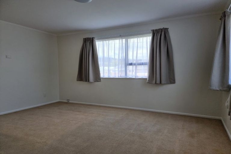 Photo of property in 21 Sandford Street, Trentham, Upper Hutt, 5018