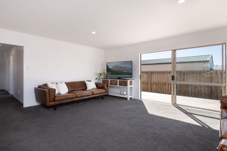 Photo of property in 2b Donovan Street, Te Puke, 3119