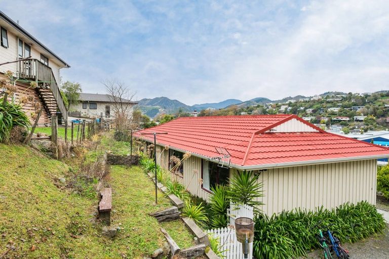 Photo of property in 6 Saint Ann Place, Toi Toi, Nelson, 7010