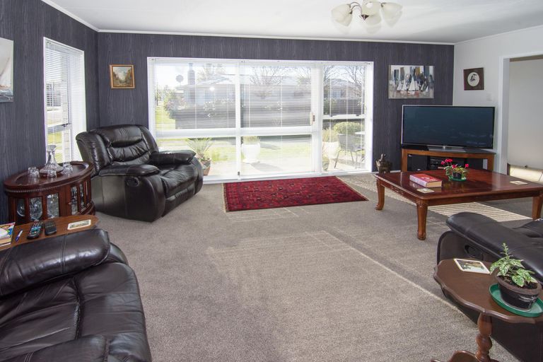 Photo of property in 19 Manchester Street, Solway, Masterton, 5810