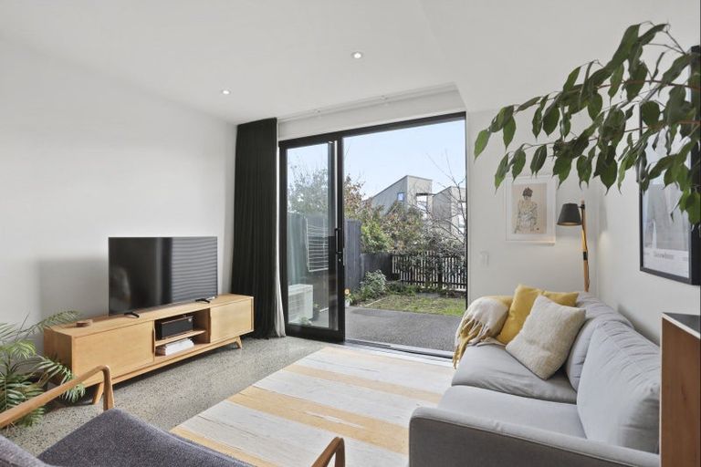 Photo of property in 250 Hobsonville Point Road, Hobsonville, Auckland, 0616