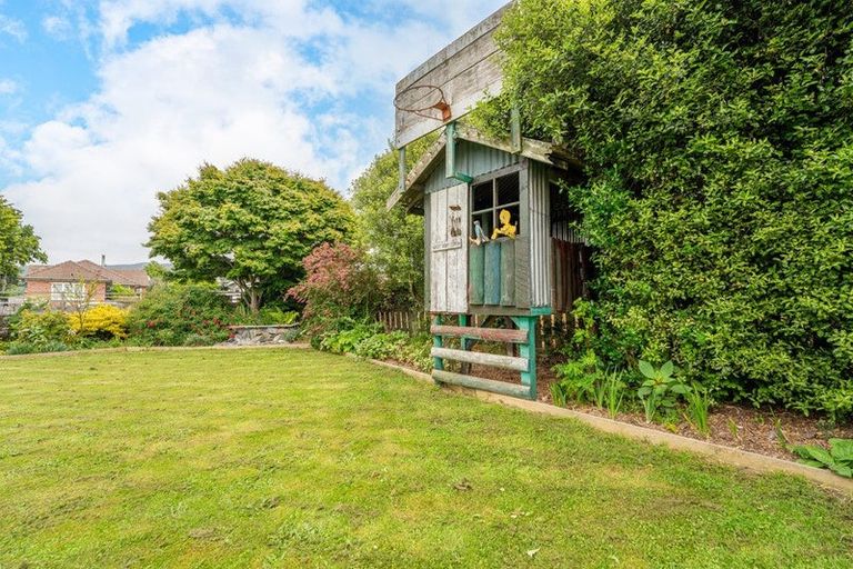 Photo of property in 174 High Street, Waimate, 7924