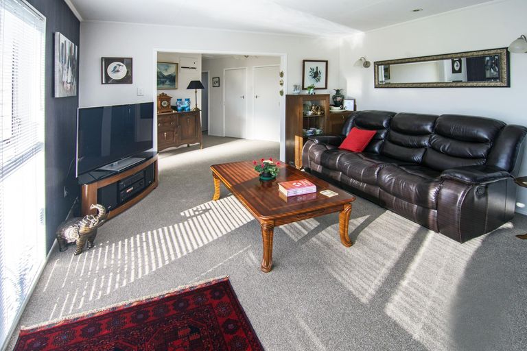 Photo of property in 19 Manchester Street, Solway, Masterton, 5810