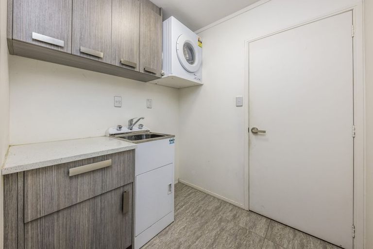 Photo of property in 32 Gracechurch Drive, Flat Bush, Auckland, 2016