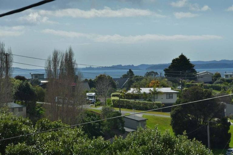 Photo of property in 18 Cedar Terrace, Stanmore Bay, Whangaparaoa, 0932