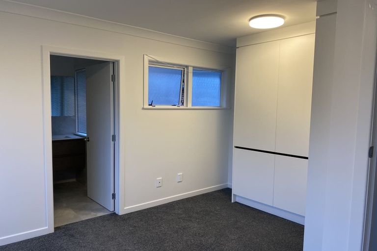 Photo of property in 1/15 Kayeleen Place, Cockle Bay, Auckland, 2014