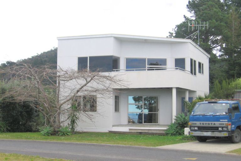 Photo of property in 121 Chevron Crescent, Whangamata, 3620