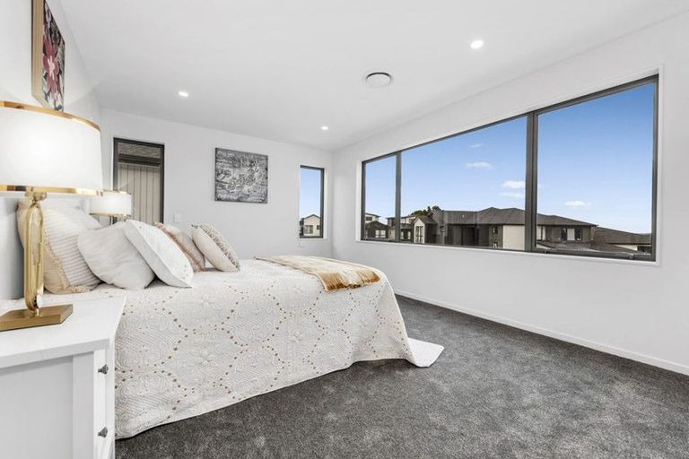 Photo of property in 6 Bendridge Street, Flat Bush, Auckland, 2019