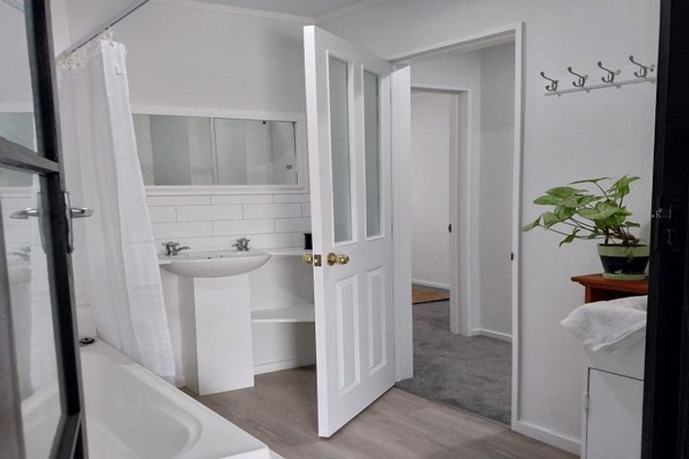 Photo of property in 3/64 Gloucester Street, Greenmeadows, Napier, 4112