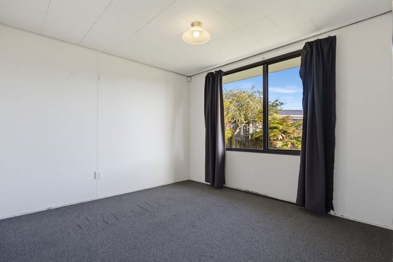 Photo of property in 101a Pohutukawa Drive, Owhata, Rotorua, 3010