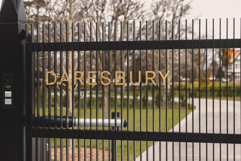 Photo of property in 71b Fendalton Road, Fendalton, Christchurch, 8014