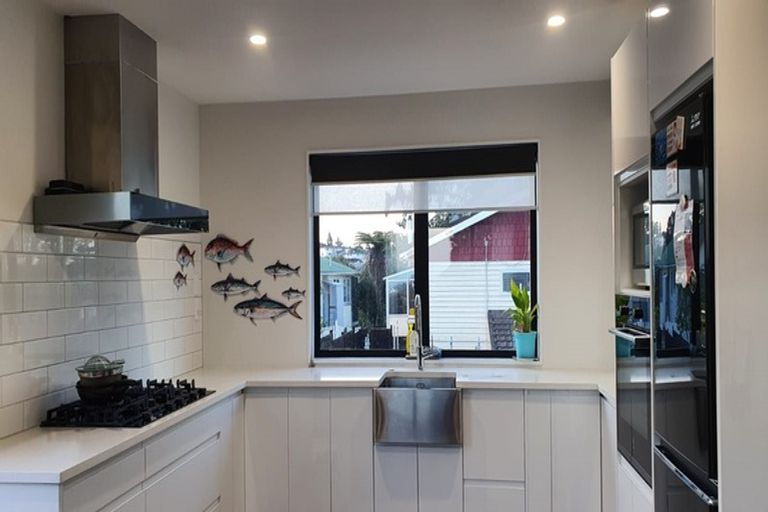 Photo of property in 91 Fairview Avenue, Fairview Heights, Auckland, 0632