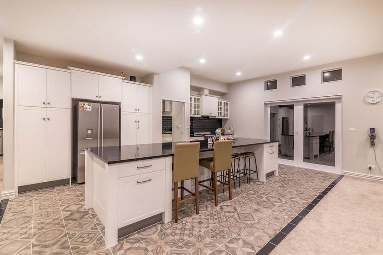 Photo of property in 18 Golden Morning Drive, Albany Heights, Auckland, 0632