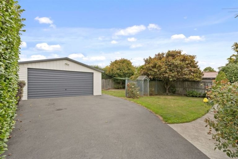 Photo of property in 114 Mooray Avenue, Bishopdale, Christchurch, 8053