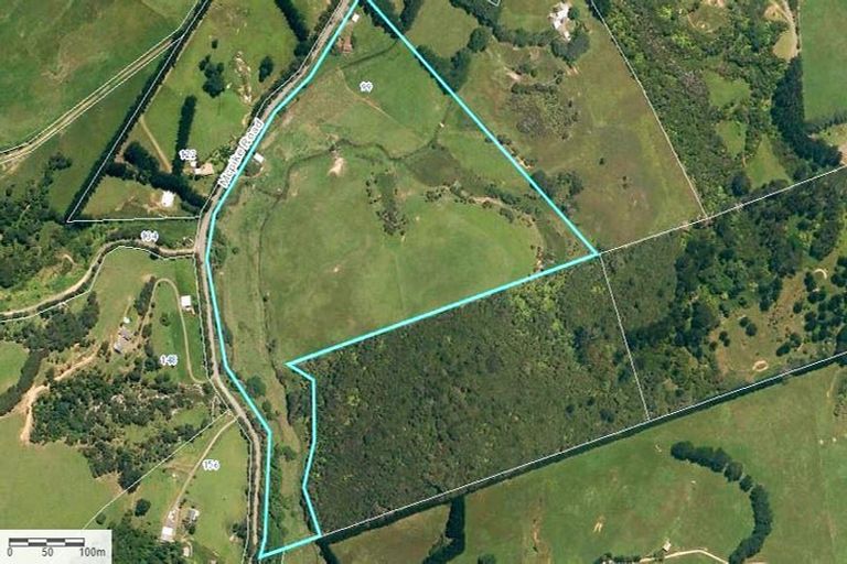 Photo of property in 99 Mcpike Road, Waimauku, 0883