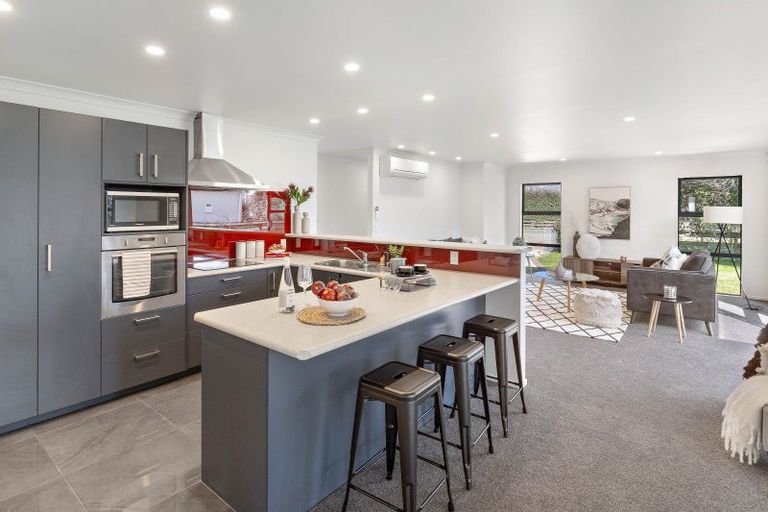 Photo of property in 43 Esther Street, Martinborough, 5711