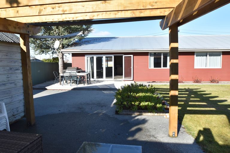 Photo of property in 2 Totara Drive, Twizel, 7901