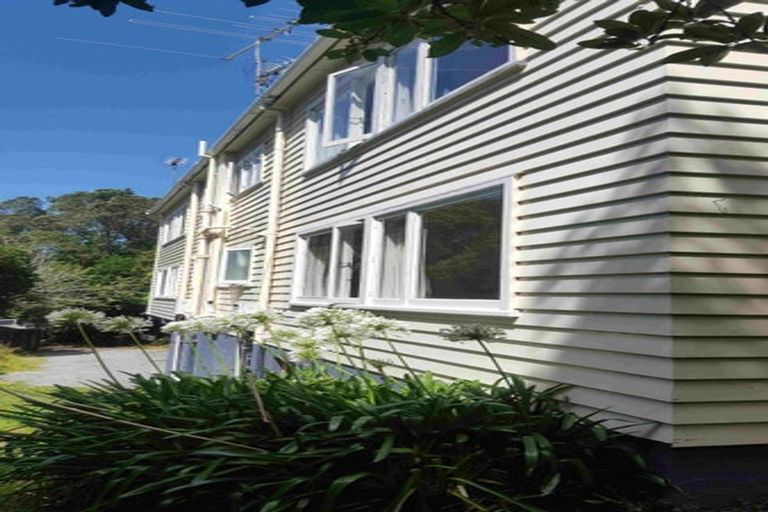 Photo of property in 9 Ngaio Gorge Road, Ngaio, Wellington, 6035