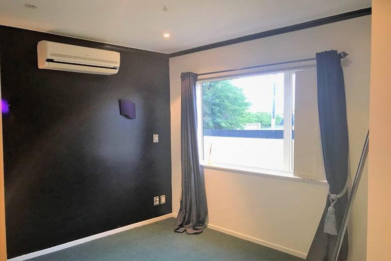 Photo of property in 186 Old Wairoa Road, Papakura, 2110