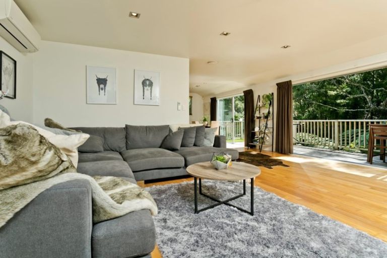 Photo of property in 14a Berne Place, Birkenhead, Auckland, 0626