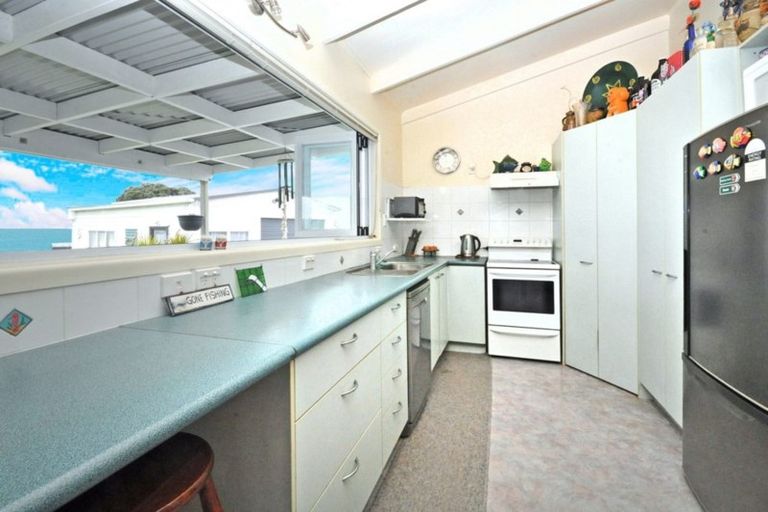 Photo of property in 22 Sergeant Road, Awhitu, Waiuku, 2684
