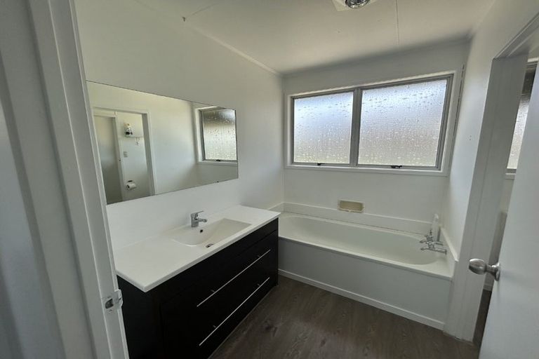 Photo of property in 32 Blundell Place, Huntly, 3700