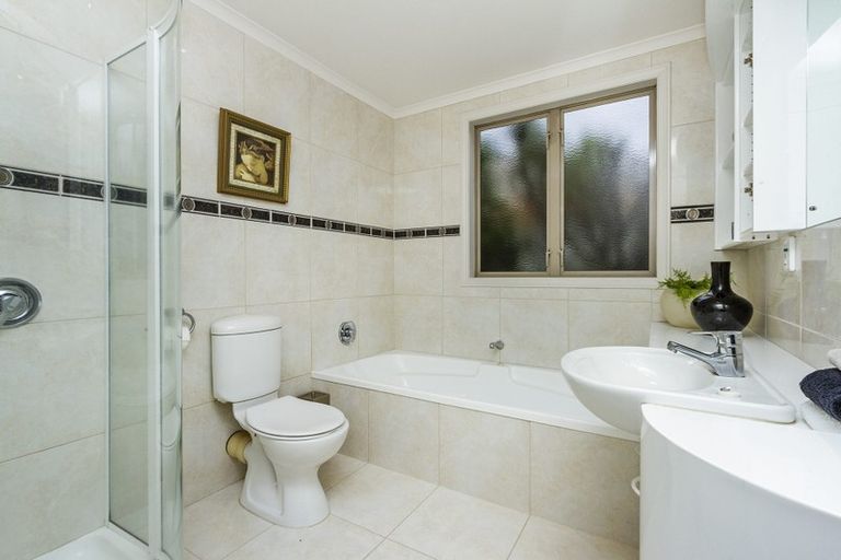 Photo of property in 254a Hurstmere Road, Takapuna, Auckland, 0622