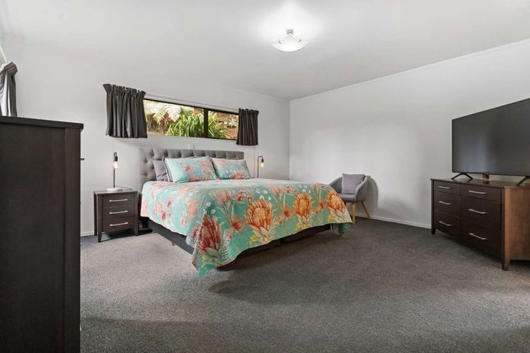 Photo of property in 58a Aquarius Drive, Kawaha Point, Rotorua, 3010