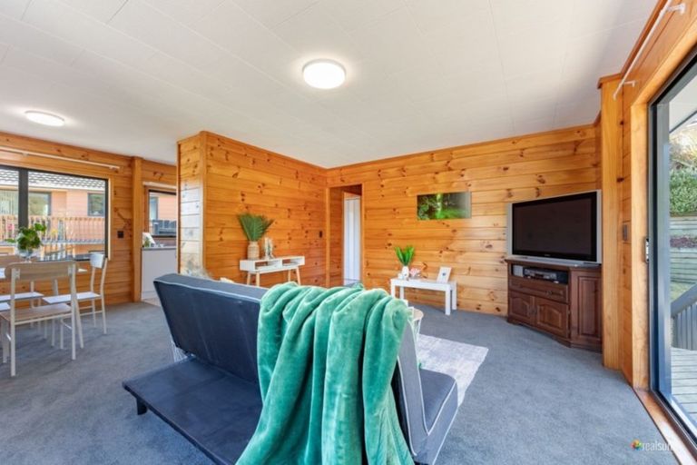 Photo of property in 1/26 Rose Street, Ranui, Porirua, 5024