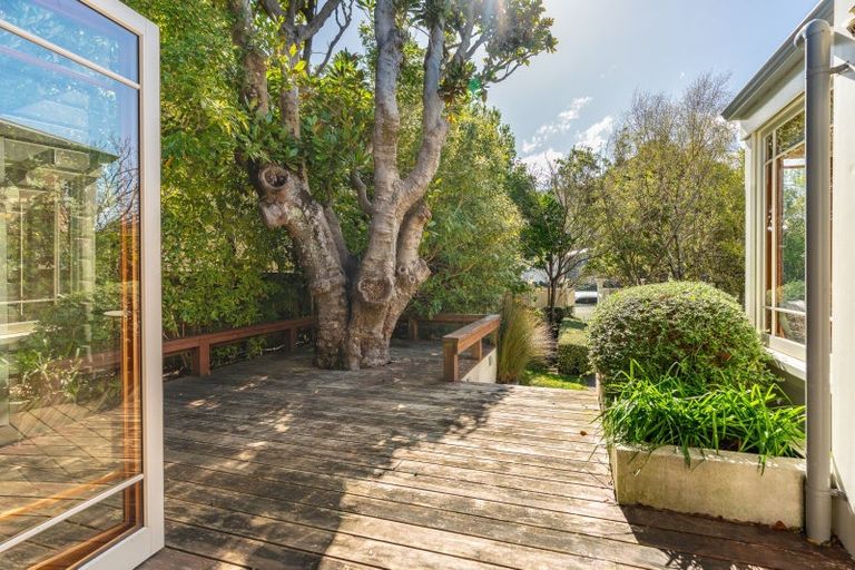 Photo of property in Lady Freyberg House, 18 Moturoa Street, Pipitea, Wellington, 6011