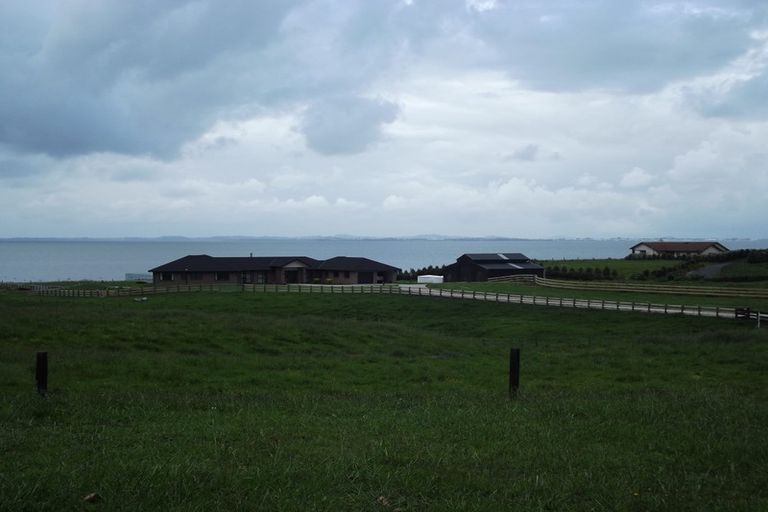 Photo of property in 239 Clarks Beach Road, Clarks Beach, Pukekohe, 2679