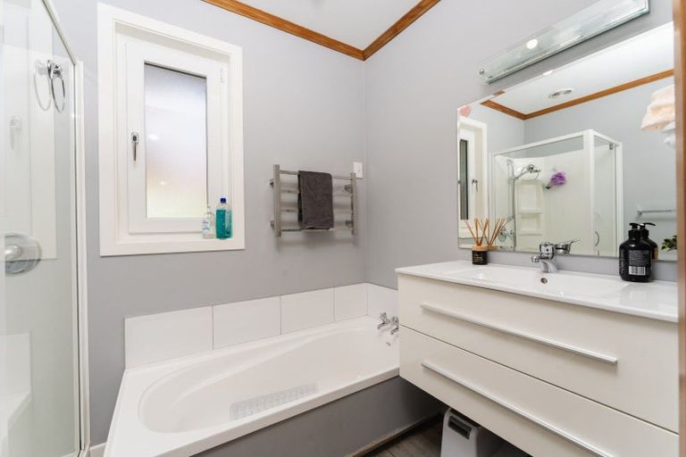 Photo of property in 37 Kennedy Road, Fairfield, Dunedin, 9018