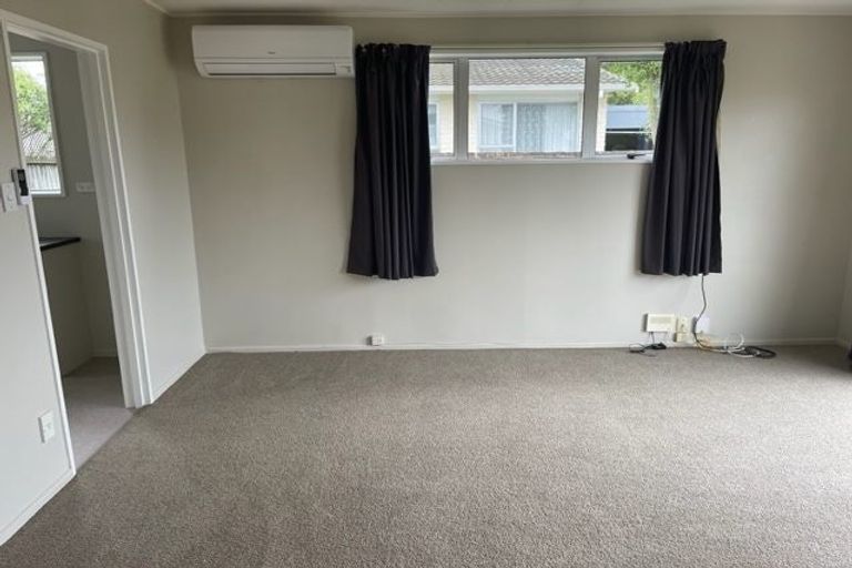 Photo of property in 9b Collingwood Place, Rangiora, 7400