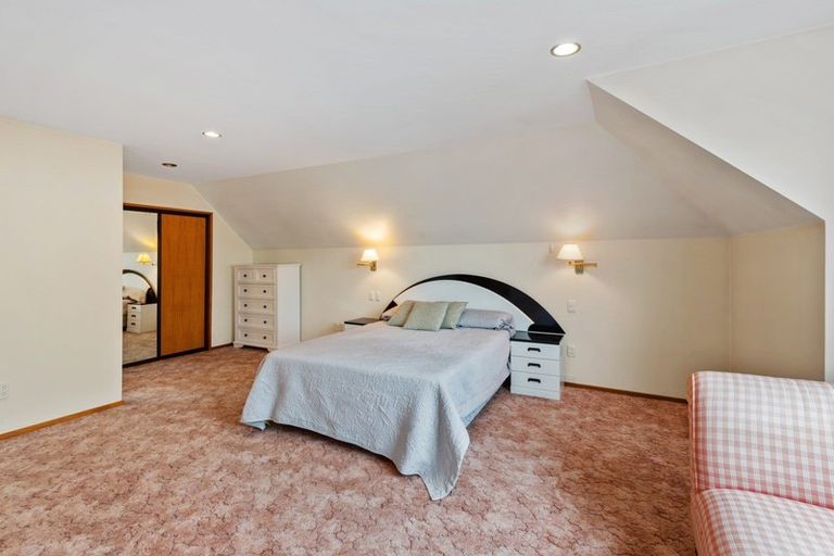 Photo of property in 36 Cherrywood Place, Redwood, Christchurch, 8051