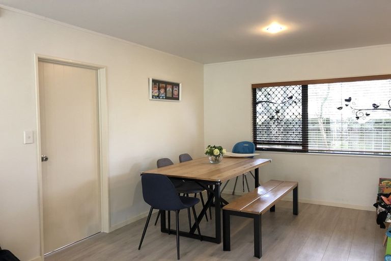 Photo of property in 48 Stellamaris Way, Northpark, Auckland, 2013