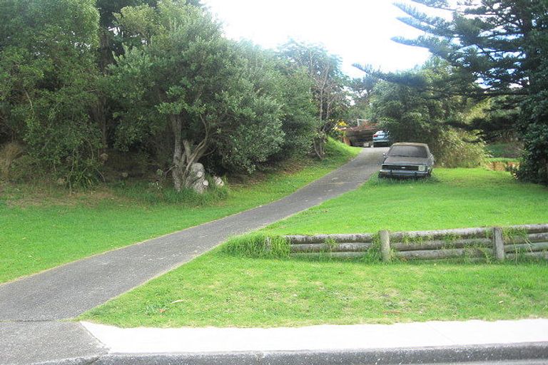Photo of property in 12 Clarkes Crescent, Paekakariki, 5034