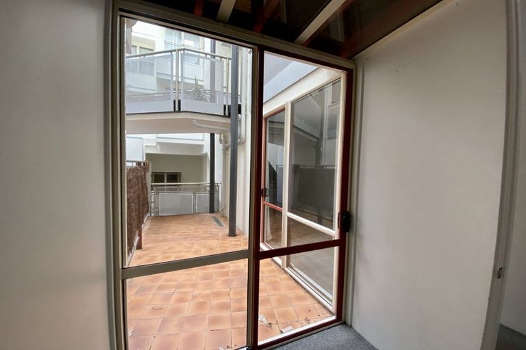 Photo of property in Sirocco Apartments, 608/8 Church Street, Wellington Central, Wellington, 6011