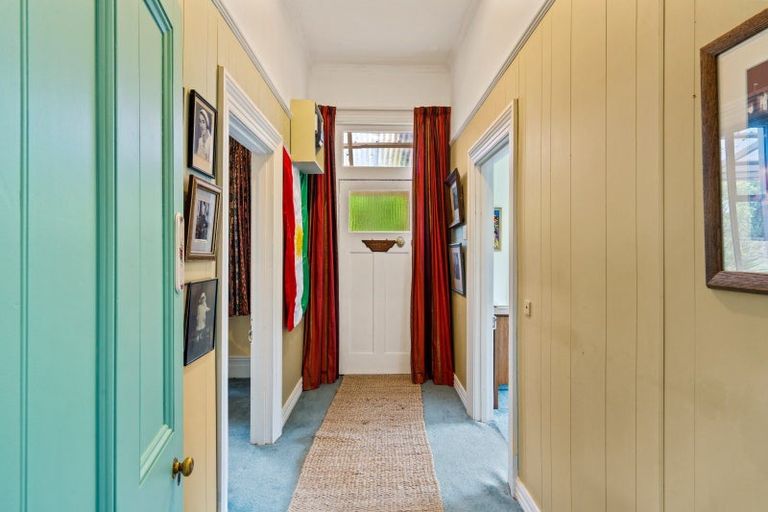 Photo of property in 21 Peel Street, Lawrence, 9532