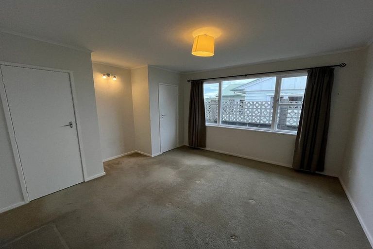 Photo of property in 49 Prospect Terrace, Johnsonville, Wellington, 6037