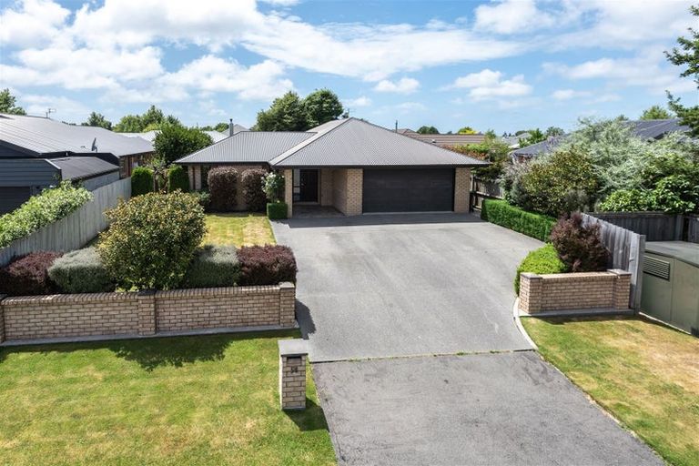 Photo of property in 58 Oakwood Drive, Rangiora, 7400