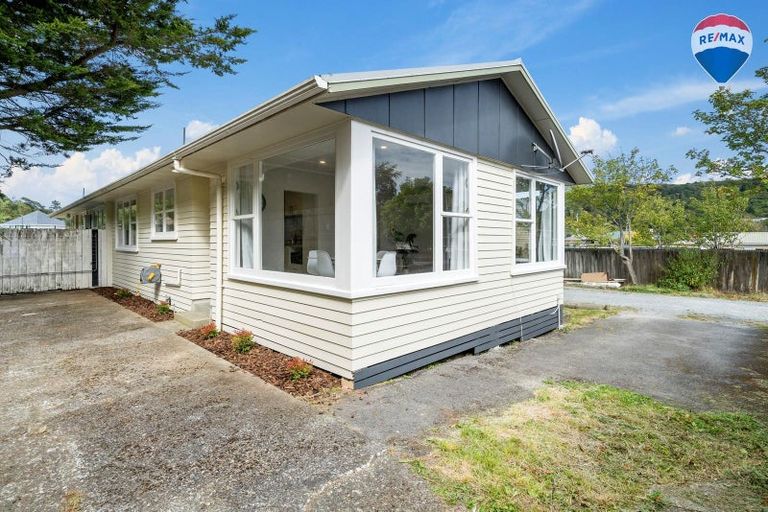 Photo of property in 10c Bull Avenue, Wainuiomata, Lower Hutt, 5014