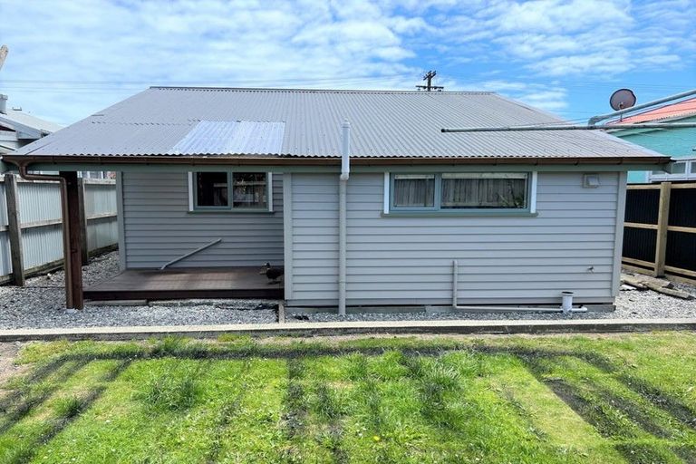 Photo of property in 37 Blake Street, Blaketown, Greymouth, 7805