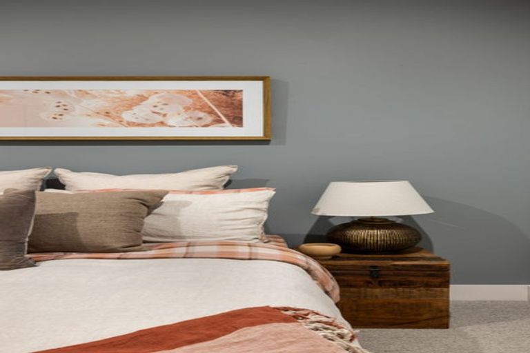 Photo of property in 71 Oak Road, Poraiti, Napier, 4112